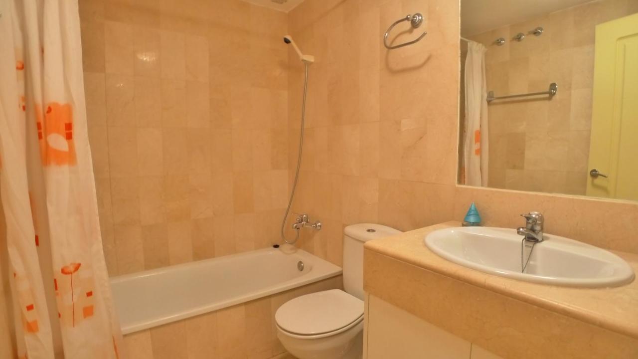 Burriana Front Line Apartment Nerja Exterior photo
